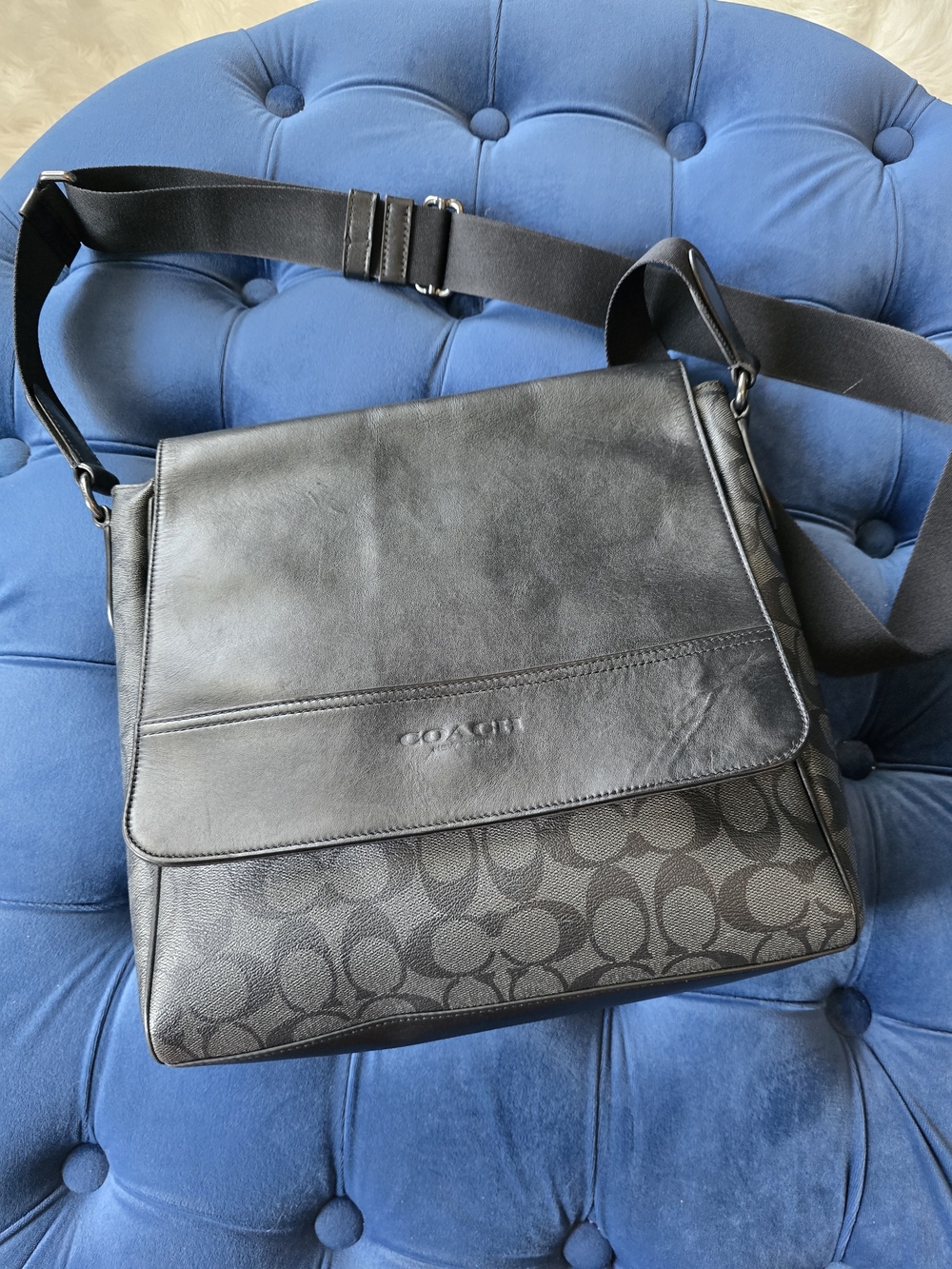 Coach Black Signature Canvas & Leather Messenger Bag